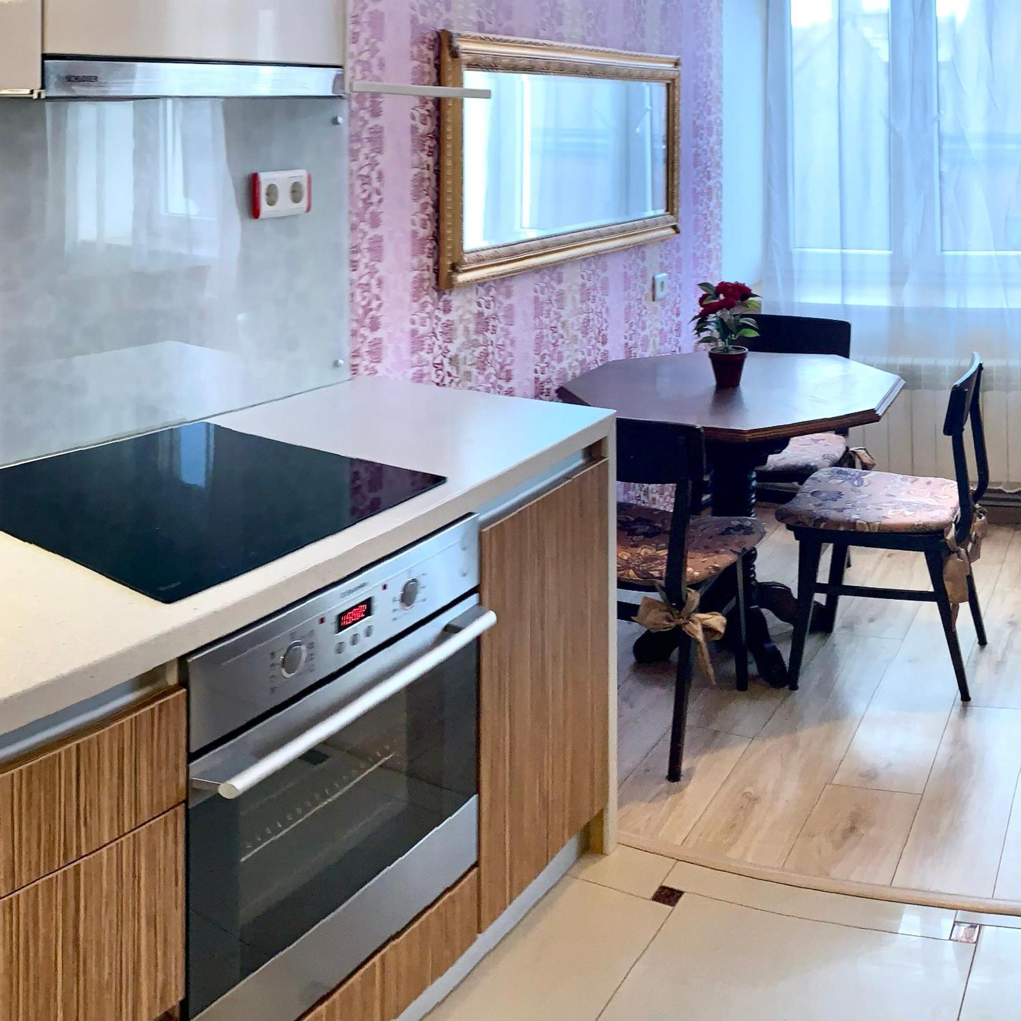 Fresh&Cozy Apartment, Parking Free, 15 Min Walk To Center Riga Eksteriør billede
